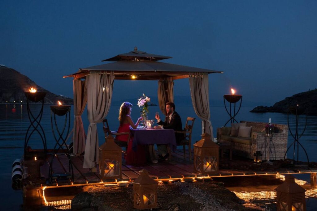 Nero Nero restaurant Mykonos