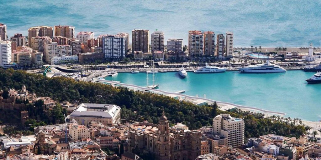 Where to Stay in Málaga
