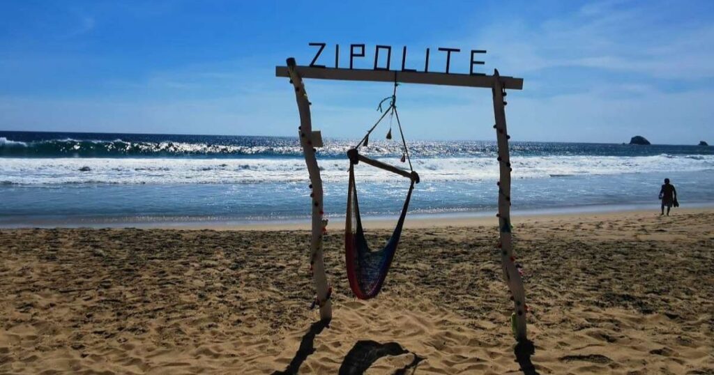 Playa Zipolite Oaxaca Mexico