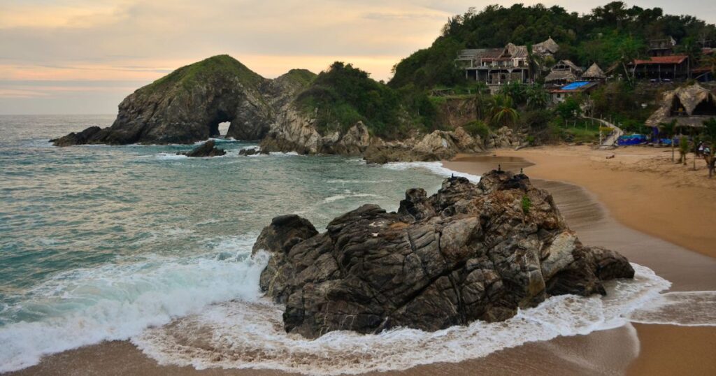 Playa Zipolite Oaxaca Mexico