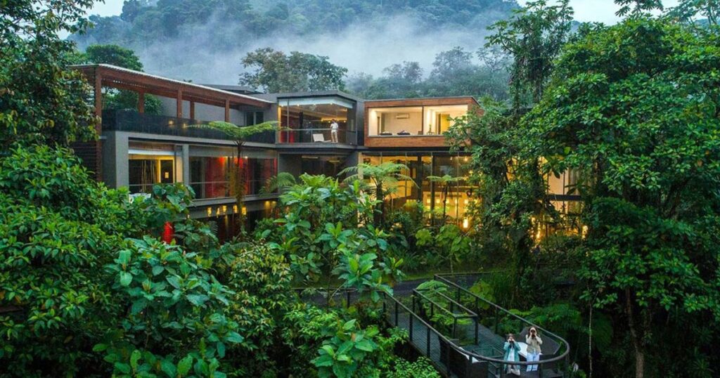 What Do Things Cost in Ecuador